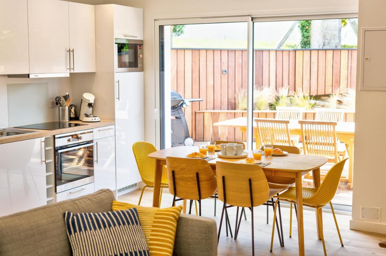 Residence Du Phare - 4 Appartements - 2 Chambres - Vue Mer Ou Terrasse コンブリ エクステリア 写真