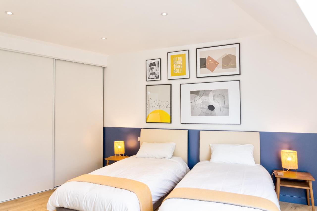 Residence Du Phare - 4 Appartements - 2 Chambres - Vue Mer Ou Terrasse コンブリ エクステリア 写真