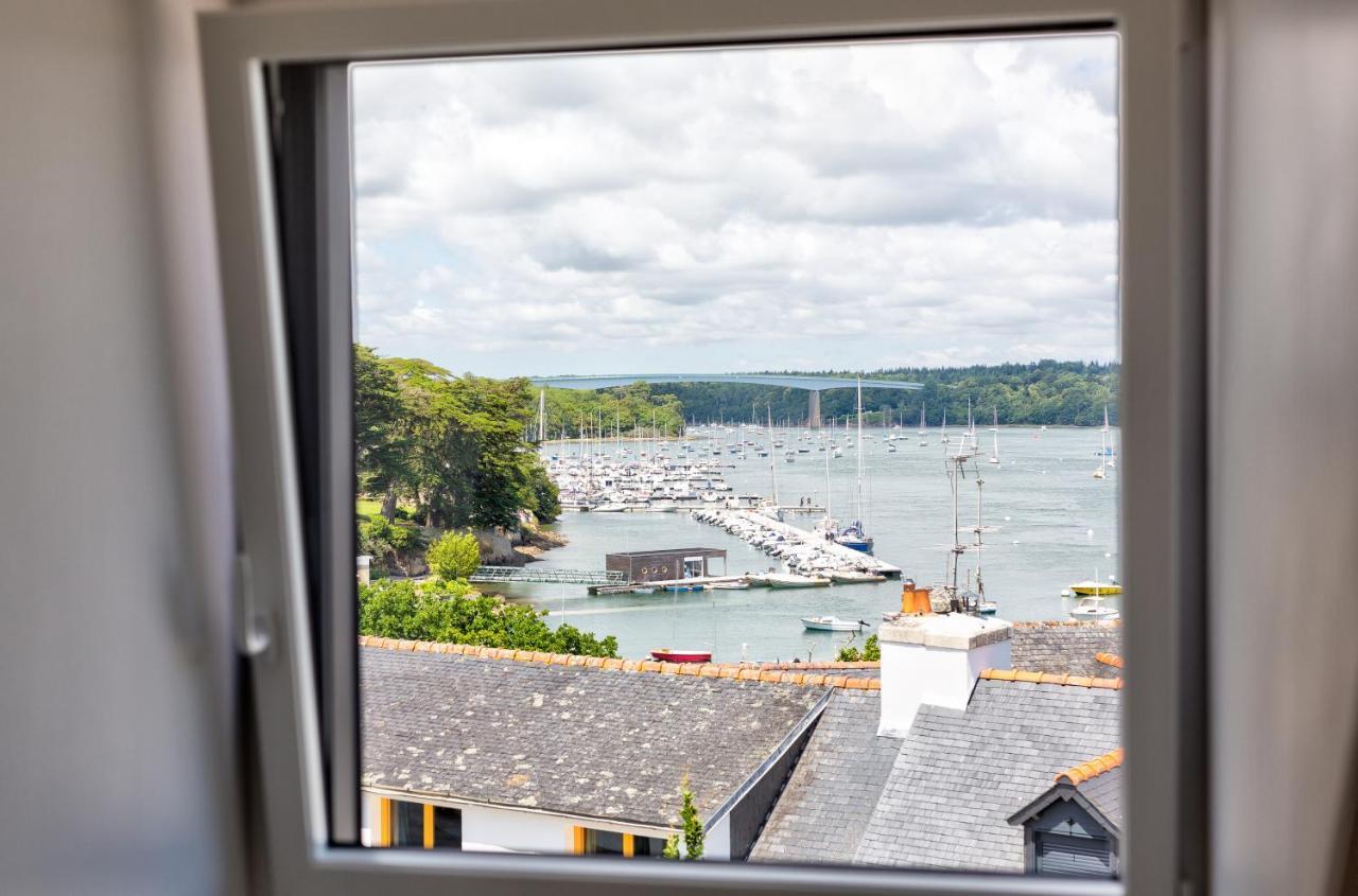 Residence Du Phare - 4 Appartements - 2 Chambres - Vue Mer Ou Terrasse コンブリ エクステリア 写真