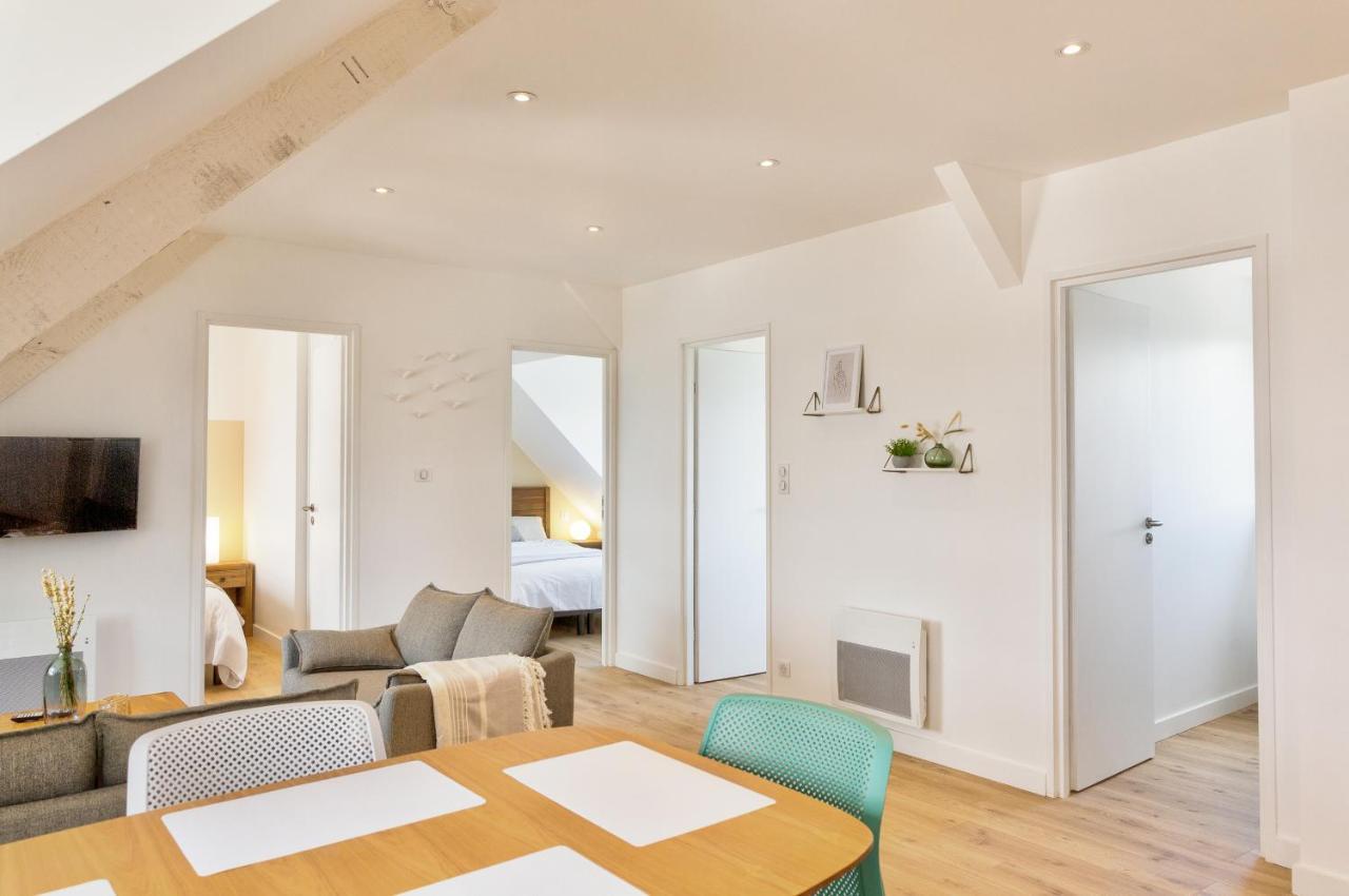 Residence Du Phare - 4 Appartements - 2 Chambres - Vue Mer Ou Terrasse コンブリ エクステリア 写真