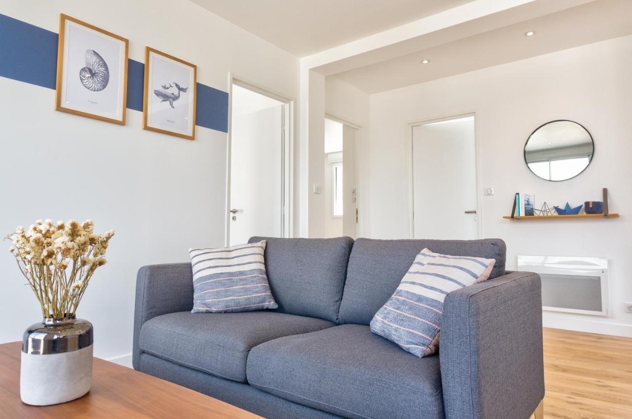 Residence Du Phare - 4 Appartements - 2 Chambres - Vue Mer Ou Terrasse コンブリ エクステリア 写真