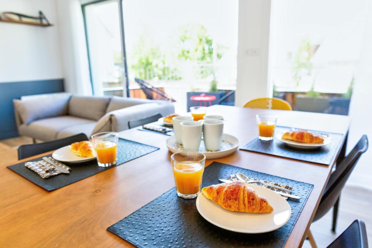 Residence Du Phare - 4 Appartements - 2 Chambres - Vue Mer Ou Terrasse コンブリ エクステリア 写真