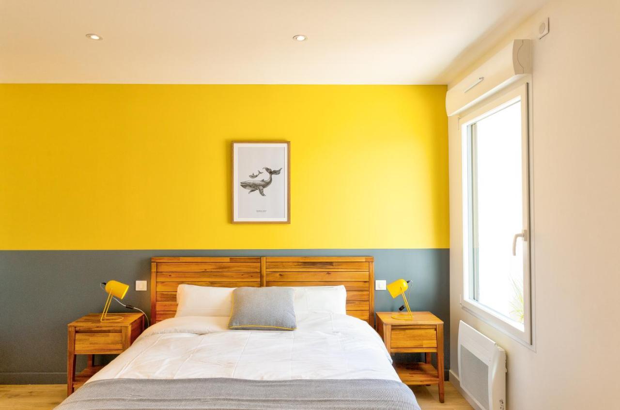 Residence Du Phare - 4 Appartements - 2 Chambres - Vue Mer Ou Terrasse コンブリ エクステリア 写真