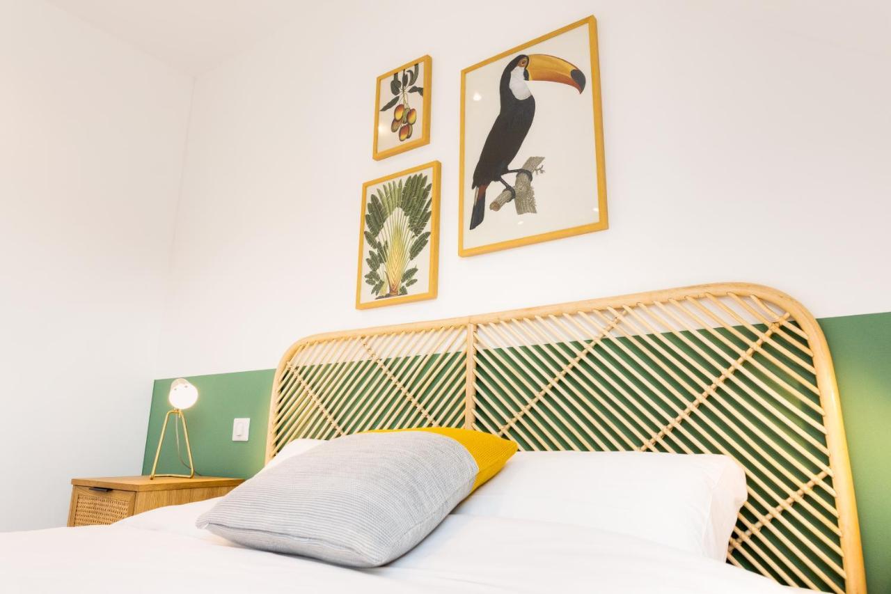 Residence Du Phare - 4 Appartements - 2 Chambres - Vue Mer Ou Terrasse コンブリ エクステリア 写真