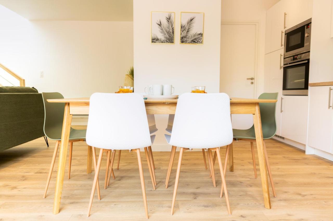 Residence Du Phare - 4 Appartements - 2 Chambres - Vue Mer Ou Terrasse コンブリ エクステリア 写真